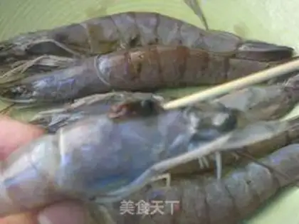 Make Shrimp with pepper and garlic step 2