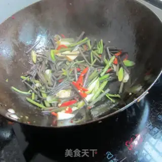 Make Garlic scabs step 5