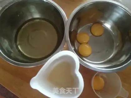 Make Paint cake rolls step 1