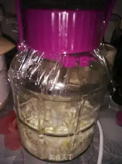 Make Hold the spicy sauce step 4