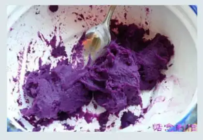 Make Purple rose rolls step 0