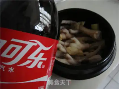 Make Stone pot and coke claws step 7