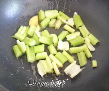 Make The lilies of ciletette step 7