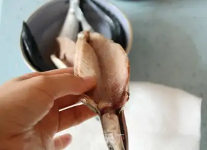 Make Salt-boiled swordfish step 1