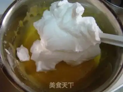 Make Apricot honey twirl cake step 6