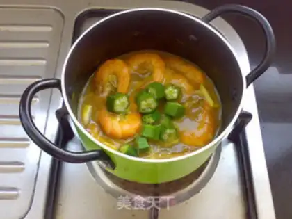 Make Curry shrimp ink noodles step 5