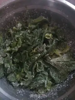 Make Celery leaves step 2