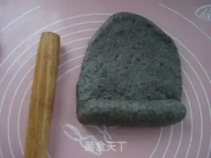 Make Black sesame toast step 7