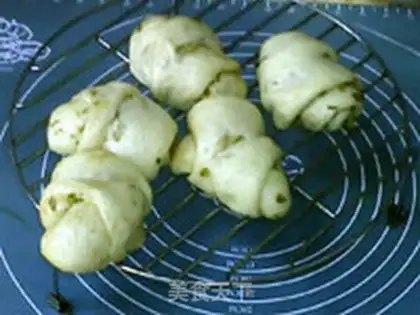 Make Pepper onion rolls step 15