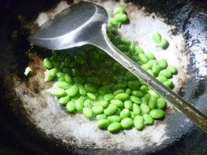 Make The salsa sauce and the soy sauce step 2
