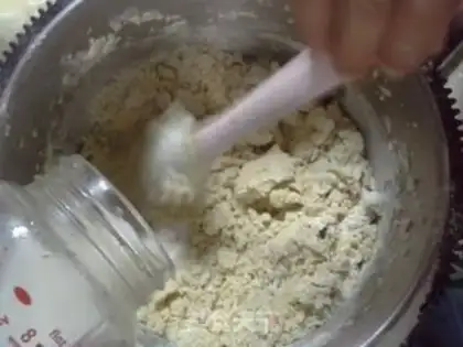 Make Witch finger crackers step 4