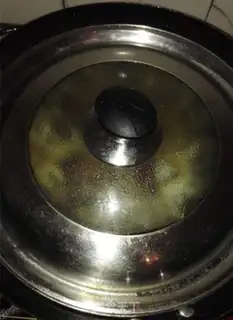 Make Spicy spicy crabs step 9