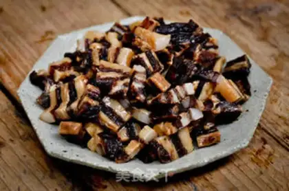 Make Soy sauce, mushroom rice step 1