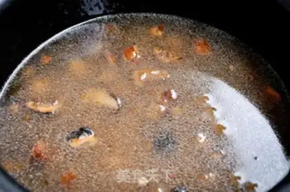 Make Soy sauce, mushroom rice step 3