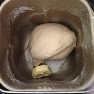 Make Toast cream on a bakery step 3