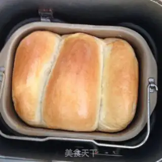 Make Toast cream on a bakery step 7