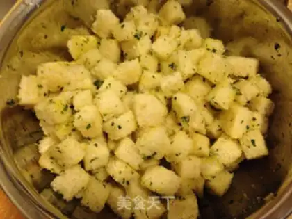 Make Garlic bread dry step 4