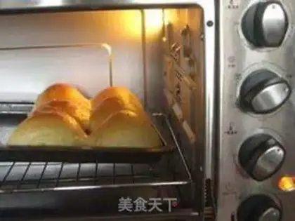 Make Salted eggs, soybeans, sweet bread step 13