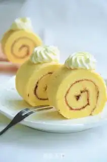 Make Blueberry roll step 11
