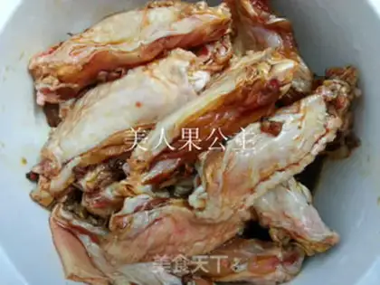 Make Chicken wings dry tofu dry step 1