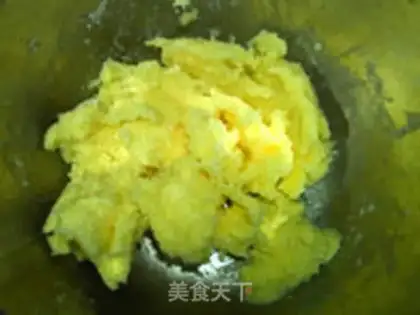 Make Green nail gold finger step 2