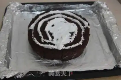 Make Chocolate-year-old wheel cake step 9