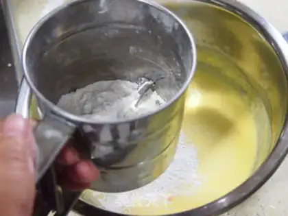 Make Cranberry cheesecake step 5