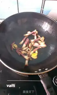 Make Four seasons of bean meat step 3