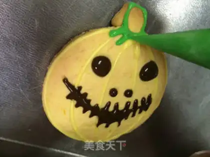 Make Pumpkin cookies for Halloween step 7