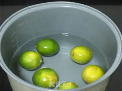 Make Honeyed lemonade step 1