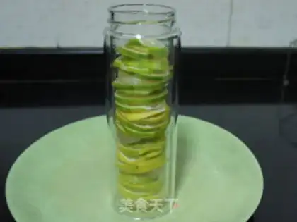 Make Honeyed lemonade step 5