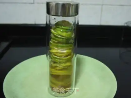 Make Honeyed lemonade step 7