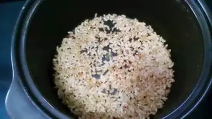 Make Rack rice bread step 1