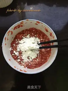 Make Crystal beef rolls step 2