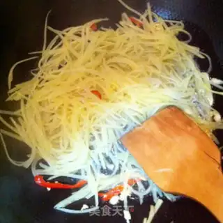 Make Spicy potatoes step 4