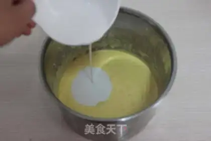 Make Coconut chimes step 1
