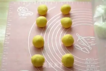 Make Hong Kong pineapple bag step 9