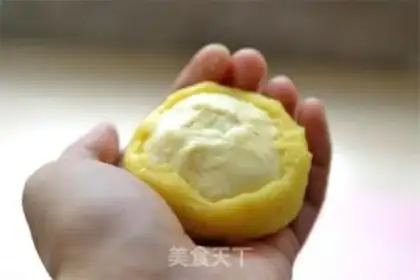 Make Hong Kong pineapple bag step 12