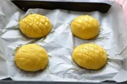 Make Hong Kong pineapple bag step 15