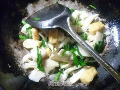 Make Soybean tofu mushrooms step 4