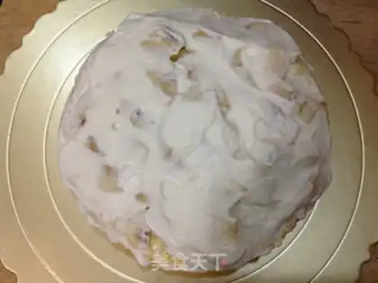 Make Coconut butter rabbit birthday cake step 4