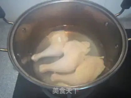 Make Spicy hands tore chicken legs step 3