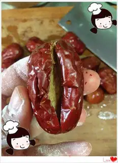 Make The red date of the rice show step 4