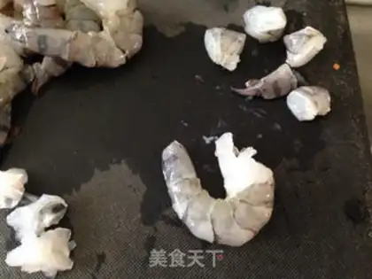 Make Crystal shrimp dumplings step 1