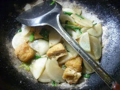 Make Soy sauce and tofu radish step 10