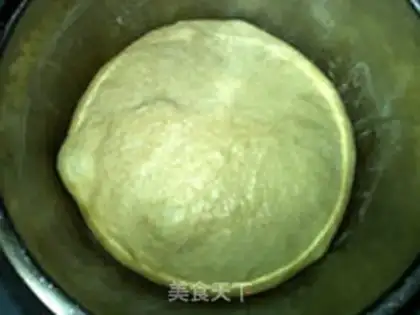 Make Chinese sesame toast step 3