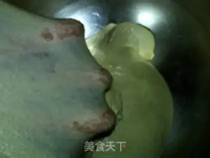 Make Chinese sesame toast step 7