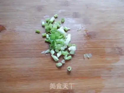 Make Hot pepper fried eggs step 6