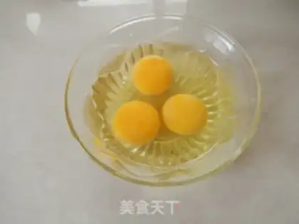 Make Hot pepper fried eggs step 7