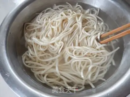 Make Carrot beef noodles step 6
